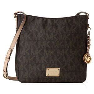 Michael Kors Messenger Purse
